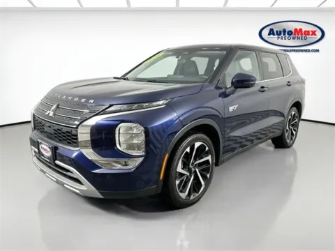 More photos of 2024 Mitsubishi Outlander PHEV SE at AutoMax Marlborough, MA