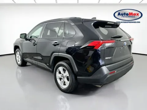 More photos of 2021 Toyota RAV4 Hybrid LE at AutoMax Marlborough, MA