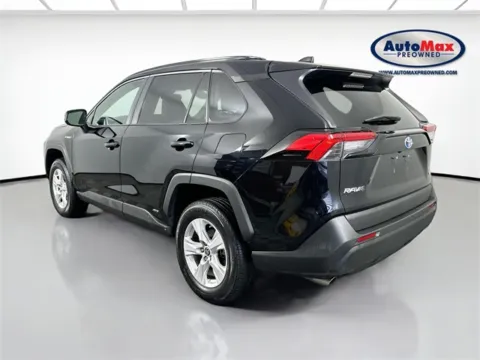 More photos of 2021 Toyota RAV4 Hybrid LE at AutoMax Marlborough, MA