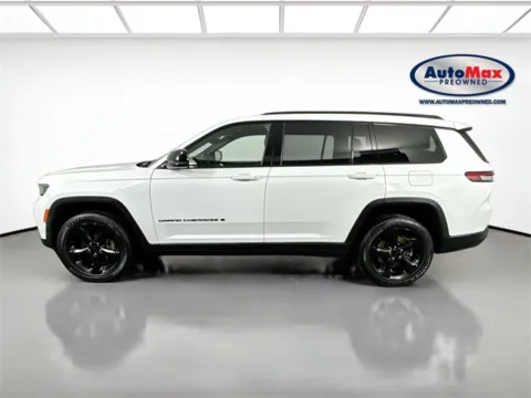 More photos of 2023 Jeep Grand Cherokee L Altitude at AutoMax Marlborough, MA