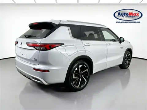 Photos of 2023 Mitsubishi Outlander PHEV SEL for sale in Marlborough, MA at AutoMax Marlborough