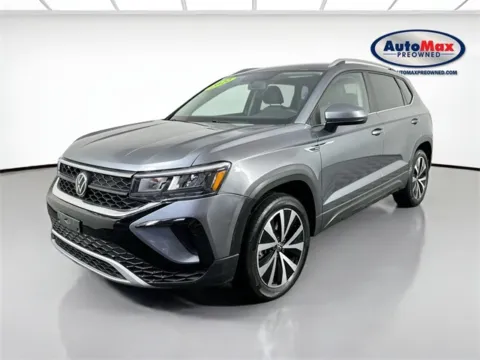 More photos of 2022 Volkswagen Taos 1.5T SE at AutoMax Marlborough, MA
