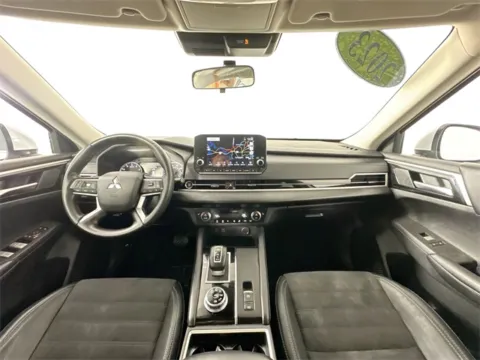 Another view of 2023 Mitsubishi Outlander SE for sale in Marlborough, MA at AutoMax Marlborough