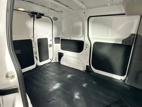 More photos of 2019 Nissan NV200 S at AutoMax Marlborough, MA