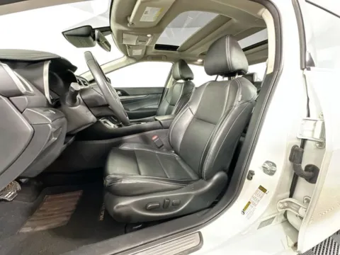 More photos of 2023 Nissan Maxima 3.5 SL at AutoMax Marlborough, MA