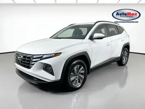 More photos of 2022 Hyundai Tucson Hybrid Blue at AutoMax Marlborough, MA