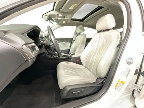 More photos of 2023 Acura Integra at AutoMax Marlborough, MA