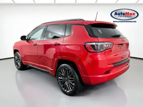 More photos of 2022 Jeep Compass Limited at AutoMax Marlborough, MA