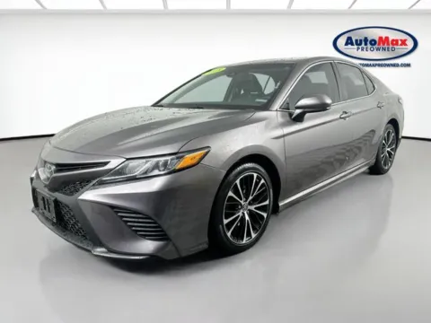 More photos of 2018 Toyota Camry SE at AutoMax Marlborough, MA