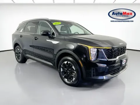 Black 2024 Kia Sorento S for sale in Marlborough, MA