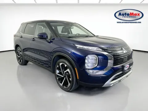 Blue 2022 Mitsubishi Outlander SE for sale in Marlborough, MA