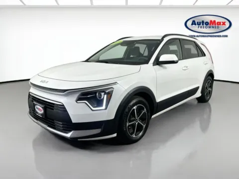 Another view of 2023 Kia Niro LX for sale in Marlborough, MA at AutoMax Marlborough