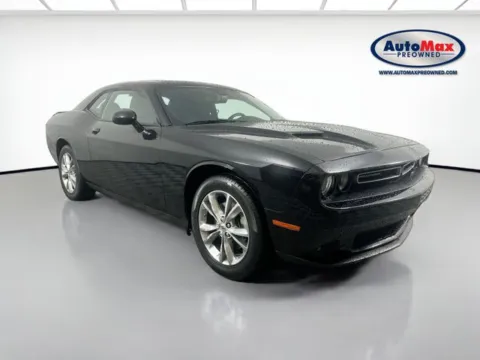 Black 2022 Dodge Challenger SXT for sale in Marlborough, MA