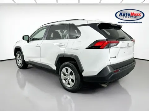 More photos of 2021 Toyota RAV4 LE at AutoMax Marlborough, MA