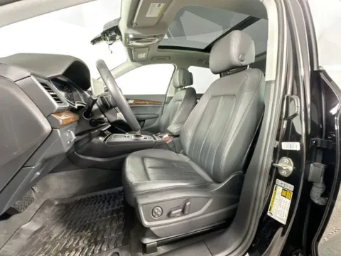 More photos of 2020 Audi Q5 45 Premium Plus at AutoMax Marlborough, MA