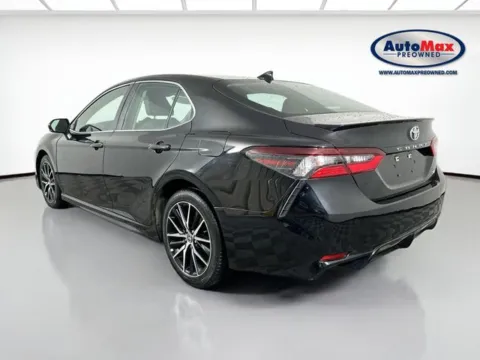 More photos of 2023 Toyota Camry SE at AutoMax Marlborough, MA