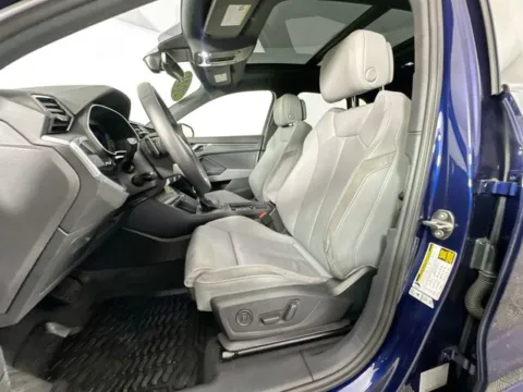 More photos of 2022 Audi Q3 Premium at AutoMax Marlborough, MA