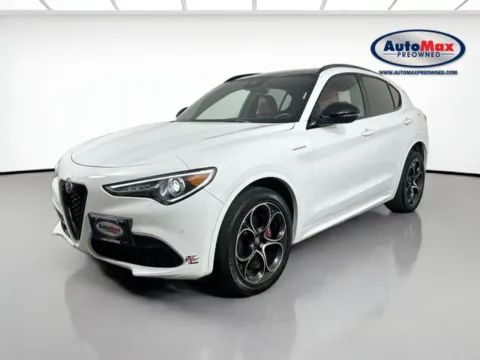 More photos of 2023 Alfa Romeo Stelvio Veloce at AutoMax Marlborough, MA