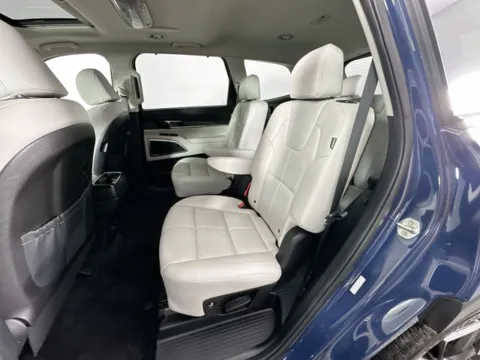 More photos of 2023 Kia Telluride EX at AutoMax Marlborough, MA