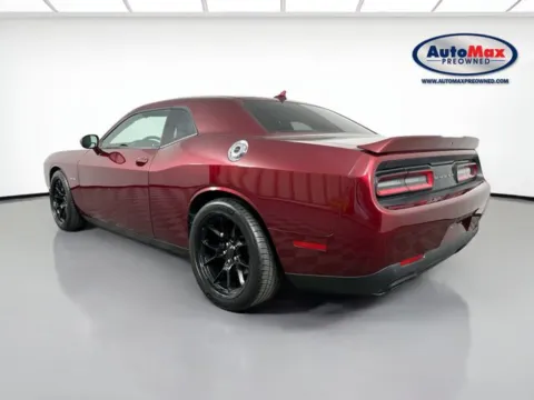 More photos of 2022 Dodge Challenger R/T at AutoMax Marlborough, MA