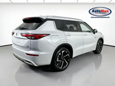 Photos of 2023 Mitsubishi Outlander PHEV SEL for sale in Marlborough, MA at AutoMax Marlborough