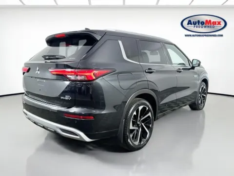 Photos of 2023 Mitsubishi Outlander PHEV SEL for sale in Marlborough, MA at AutoMax Marlborough