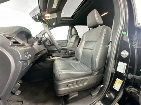 More photos of 2023 Honda Passport EX-L at AutoMax Marlborough, MA