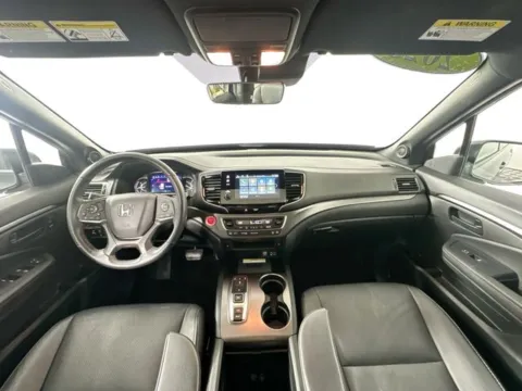 Another view of 2023 Honda Passport EX-L for sale in Marlborough, MA at AutoMax Marlborough