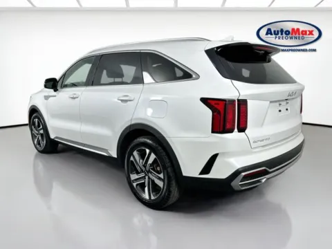 More photos of 2023 Kia Sorento Hybrid EX at AutoMax Marlborough, MA