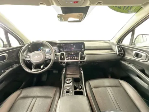Another view of 2023 Kia Sorento Hybrid EX for sale in Marlborough, MA at AutoMax Marlborough