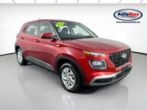 Red 2024 Hyundai Venue SE for sale in Marlborough, MA