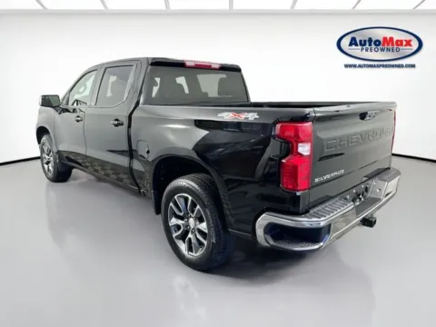 More photos of 2023 Chevrolet Silverado 1500 LT at AutoMax Marlborough, MA
