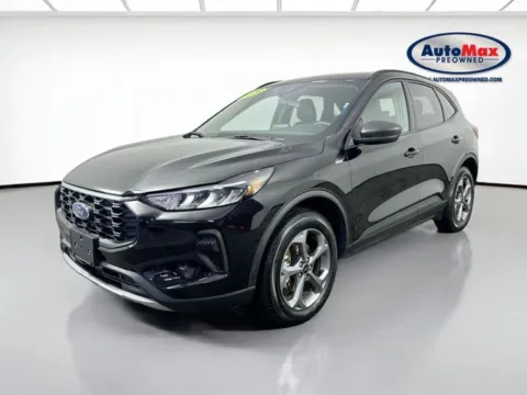 More photos of 2025 Ford Escape ST-Line at AutoMax Marlborough, MA