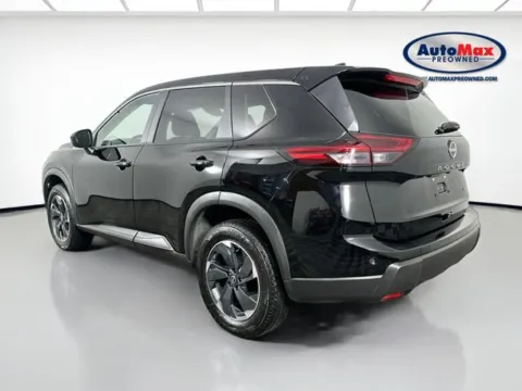 More photos of 2025 Nissan Rogue SV at AutoMax Marlborough, MA