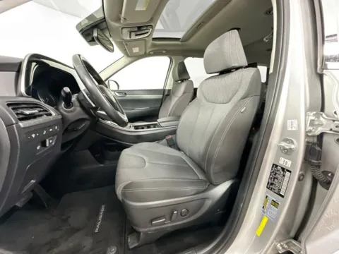 More photos of 2022 Hyundai Palisade SEL at AutoMax Marlborough, MA