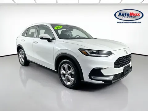 White 2023 Honda HR-V LX for sale in Marlborough, MA