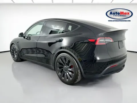 More photos of 2022 Tesla Model Y Performance at AutoMax Marlborough, MA