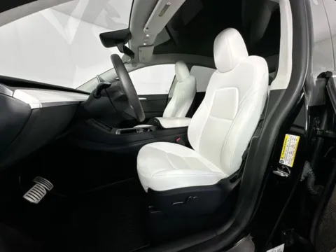 More photos of 2023 Tesla Model Y Performance at AutoMax Marlborough, MA