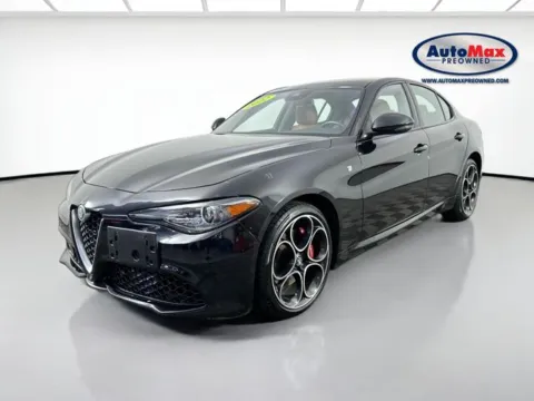 More photos of 2022 Alfa Romeo Giulia Ti at AutoMax Marlborough, MA