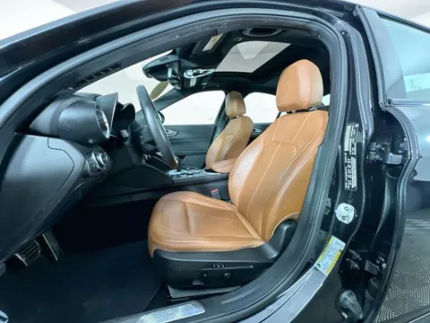 More photos of 2022 Alfa Romeo Giulia Ti at AutoMax Marlborough, MA