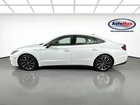 More photos of 2020 Hyundai Sonata SEL Plus at AutoMax Marlborough, MA