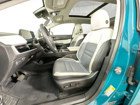 More photos of 2024 Honda Prologue Touring at AutoMax Marlborough, MA