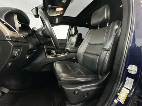More photos of 2016 Jeep Grand Cherokee Limited at AutoMax Marlborough, MA
