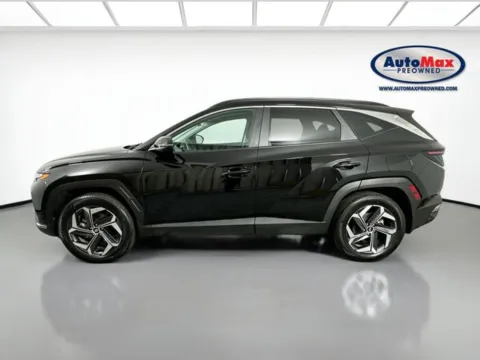 More photos of 2023 Hyundai Tucson Plug-In Hybrid SEL at AutoMax Marlborough, MA