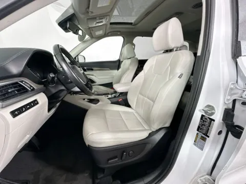 More photos of 2022 Kia Telluride EX at AutoMax Marlborough, MA