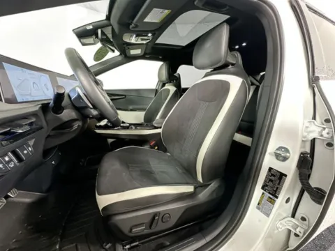 More photos of 2023 Kia EV6 GT-Line at AutoMax Marlborough, MA
