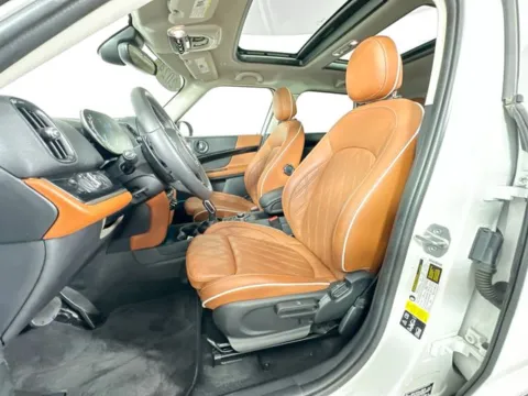 More photos of 2024 MINI Cooper S Countryman Signature at AutoMax Marlborough, MA