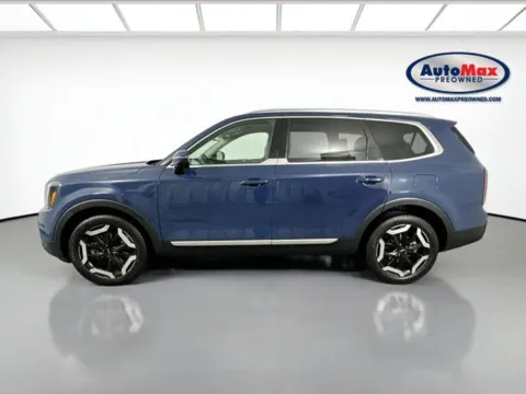 More photos of 2023 Kia Telluride EX at AutoMax Marlborough, MA
