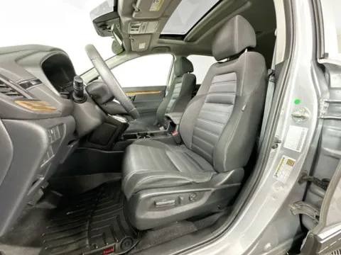 More photos of 2020 Honda CR-V EX at AutoMax Marlborough, MA