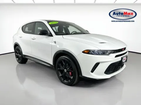 White 2024 Dodge Hornet R/T Plus for sale in Marlborough, MA